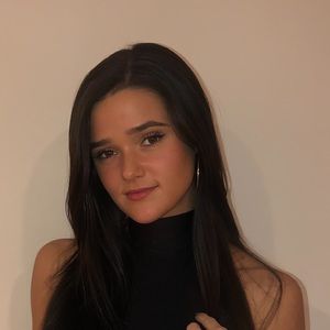 Meet your Posher, Juliana